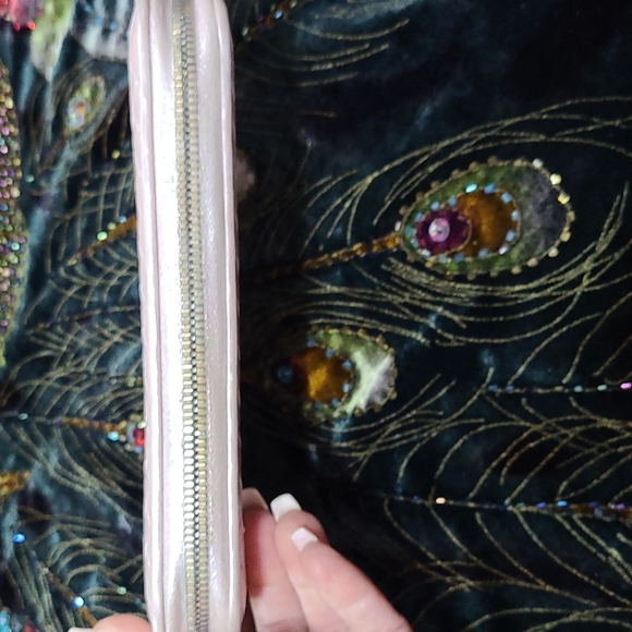 Bottega Wallet - Picture 4 of 10